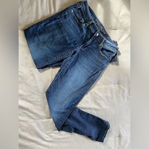 American Eagle Long Super Stretch Size 8 Jeans
